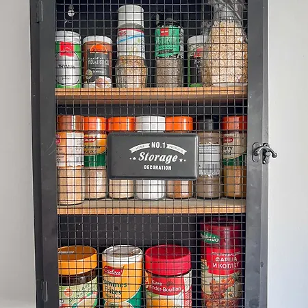 Bege Flatnest 아파트 *